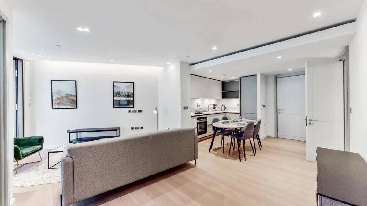 Luxury 2 Bed With Balcony In Westmark Tower Appartamento